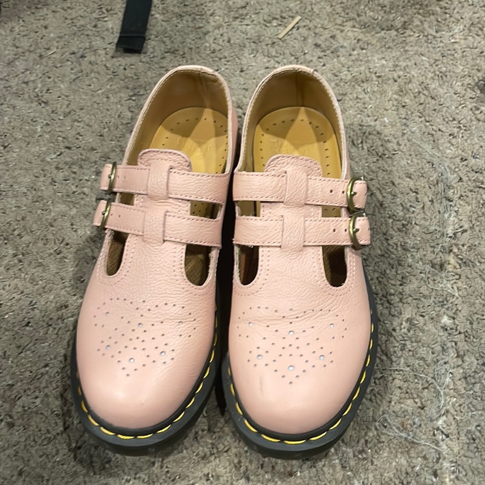 Dr Martens Mary Janes Women’s Size US 8/UK 6 Like New Pink Pastel Shoes